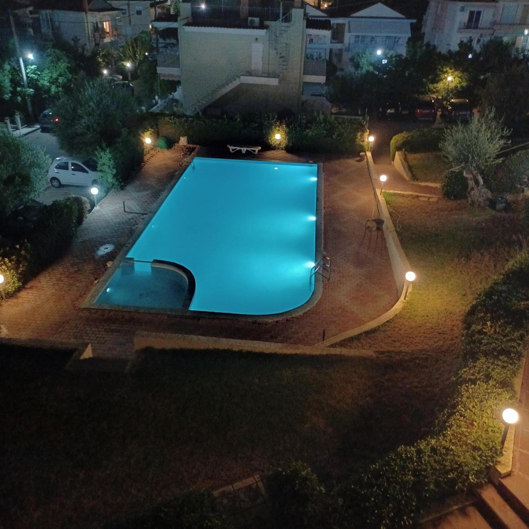 Gerakini 2Br Apt With Shared Pool Exteriér fotografie